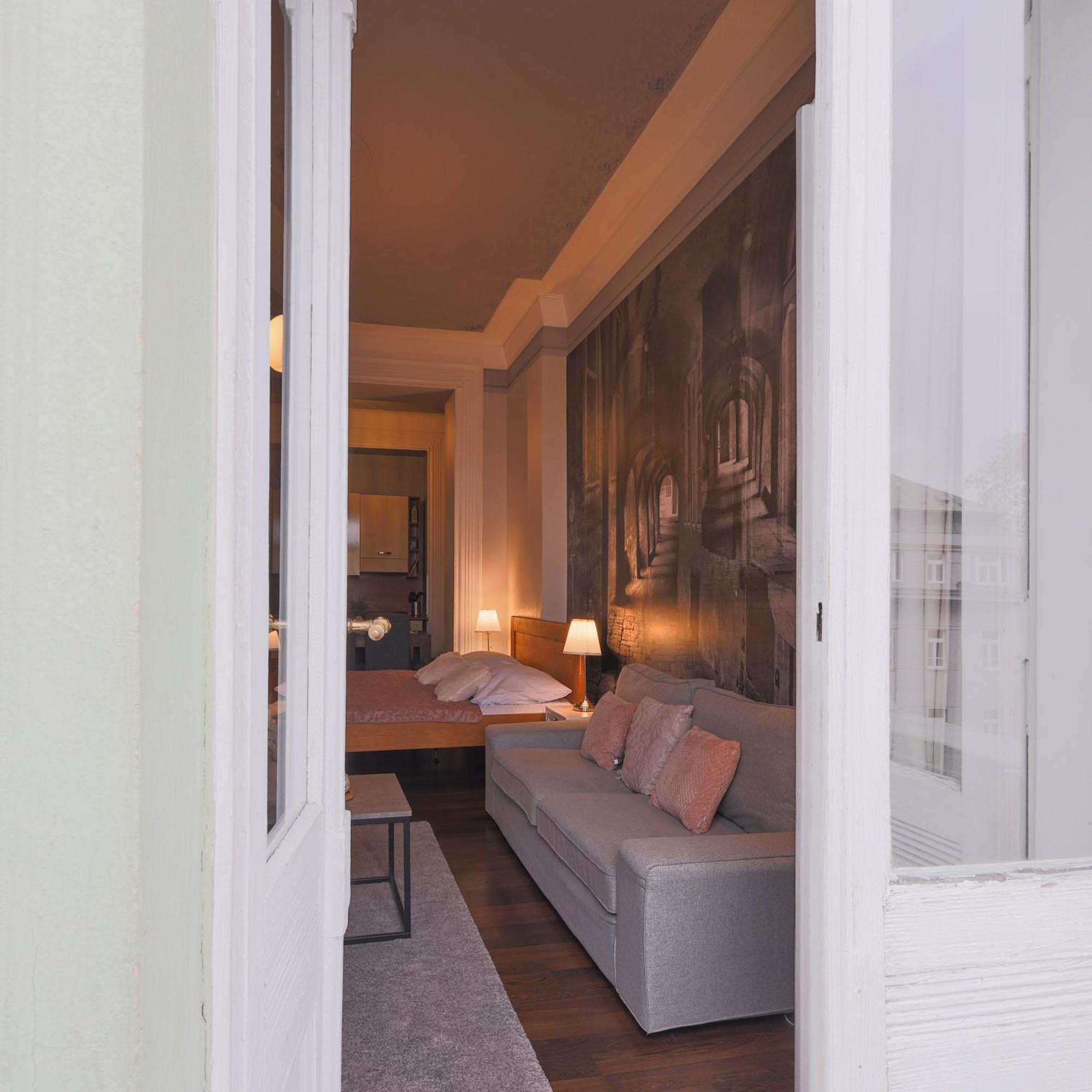 Janáčkovo nábřeží 19 - Riverside Apartments Praga Esterno foto